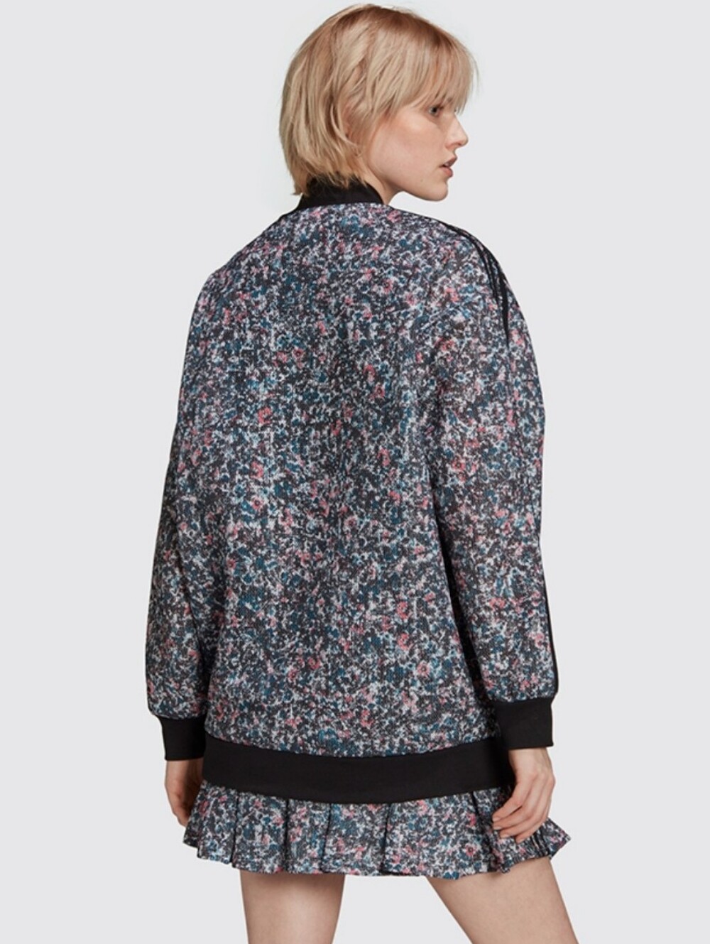 Adidas Jacket - Picture 2 of 10